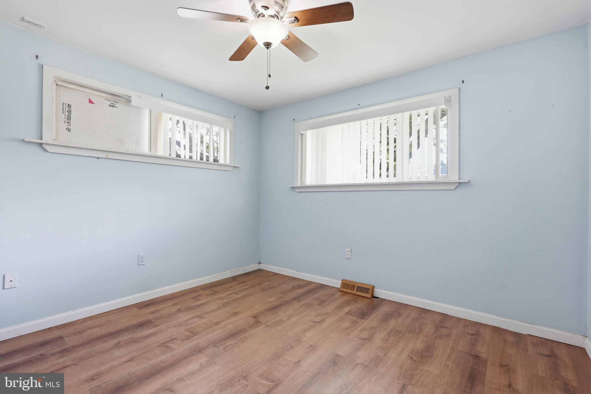 LAUREL BEND - Residential