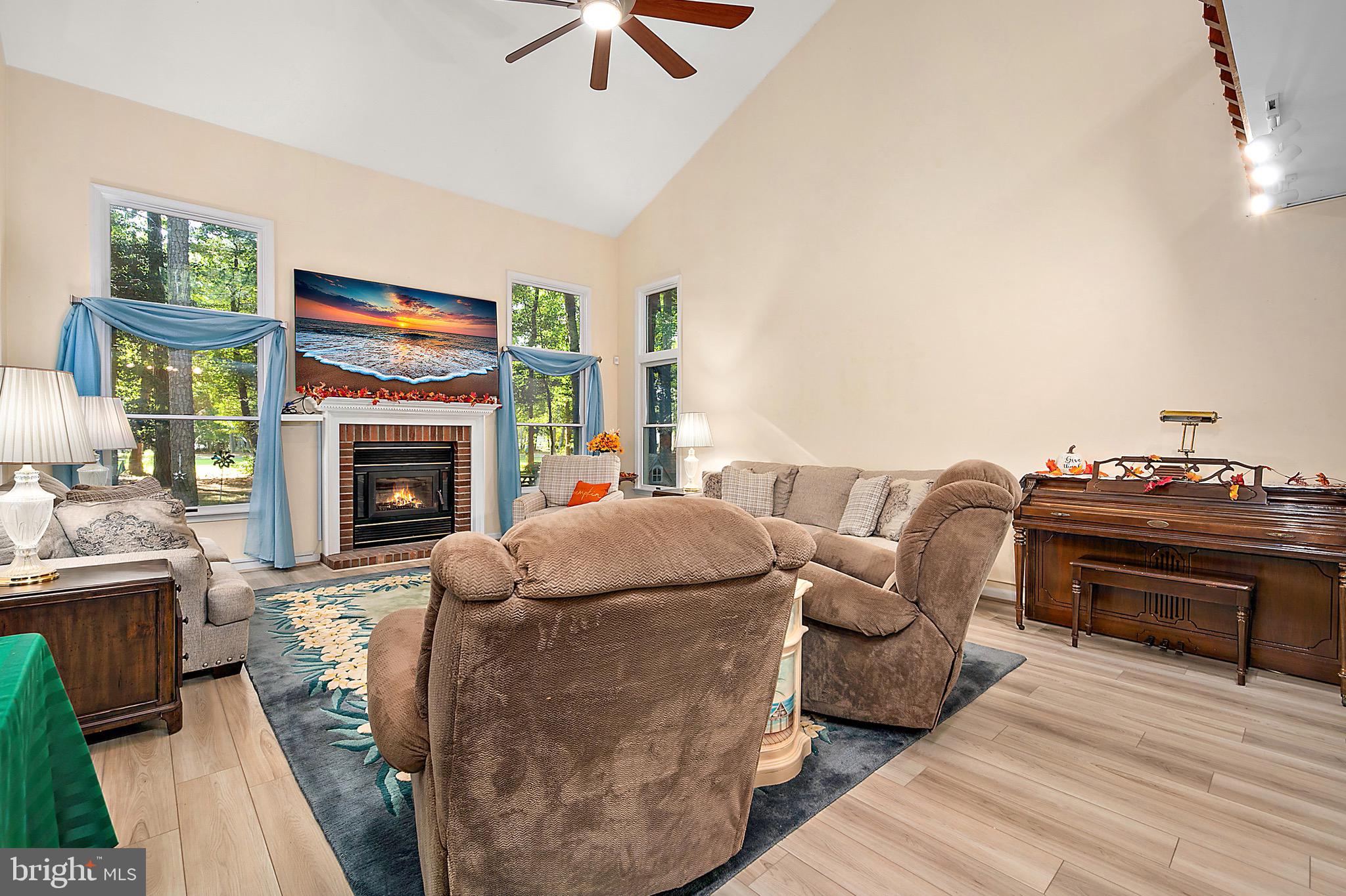 OCEAN PINES - BAY COLONY - Residential