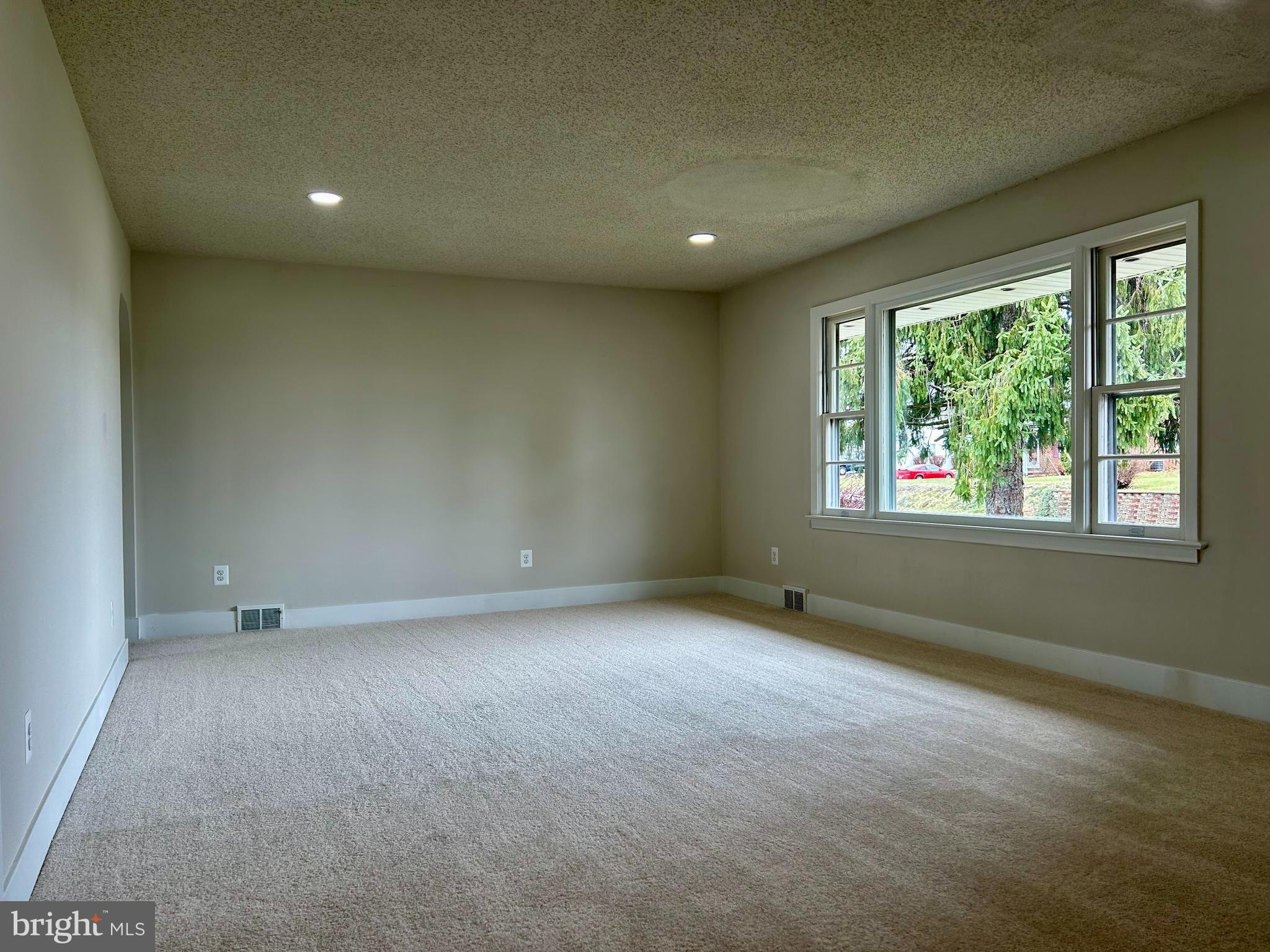 OAK RIDGE - Residential