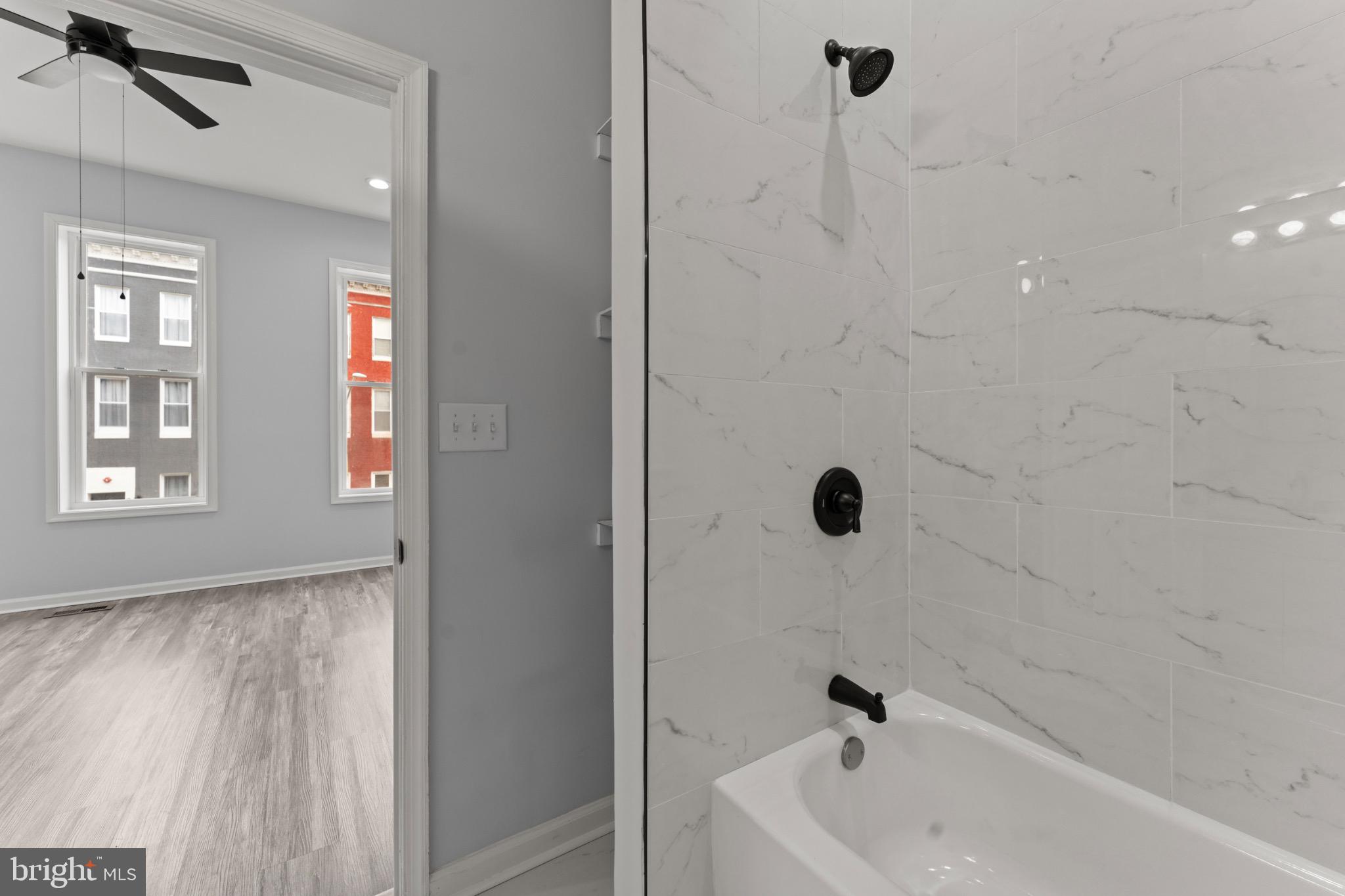 HARLEM PARK - Residential Lease