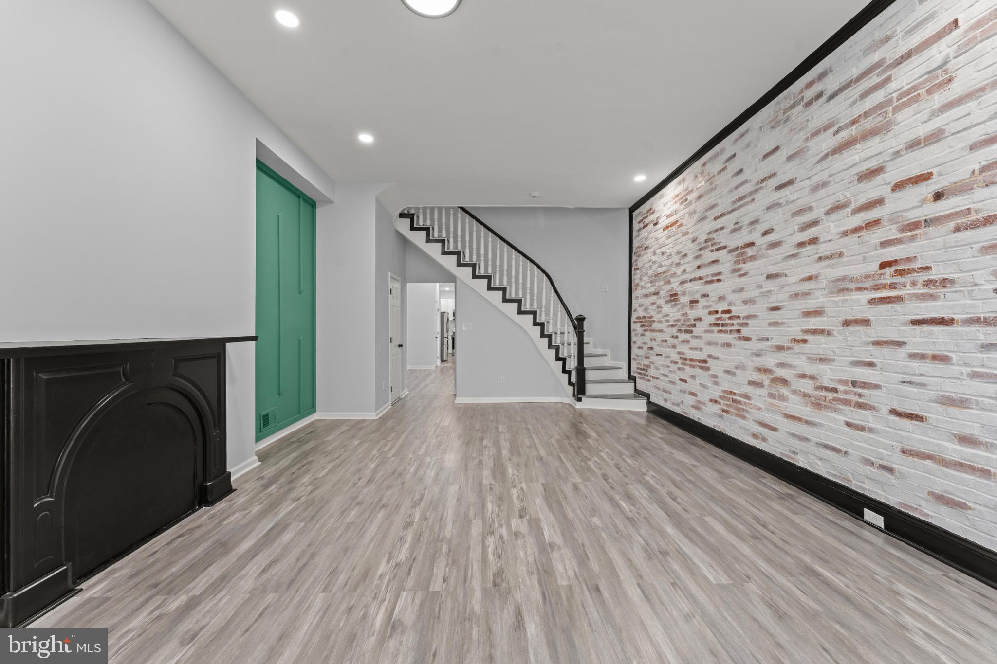 917 EDMONDSON AVENUE