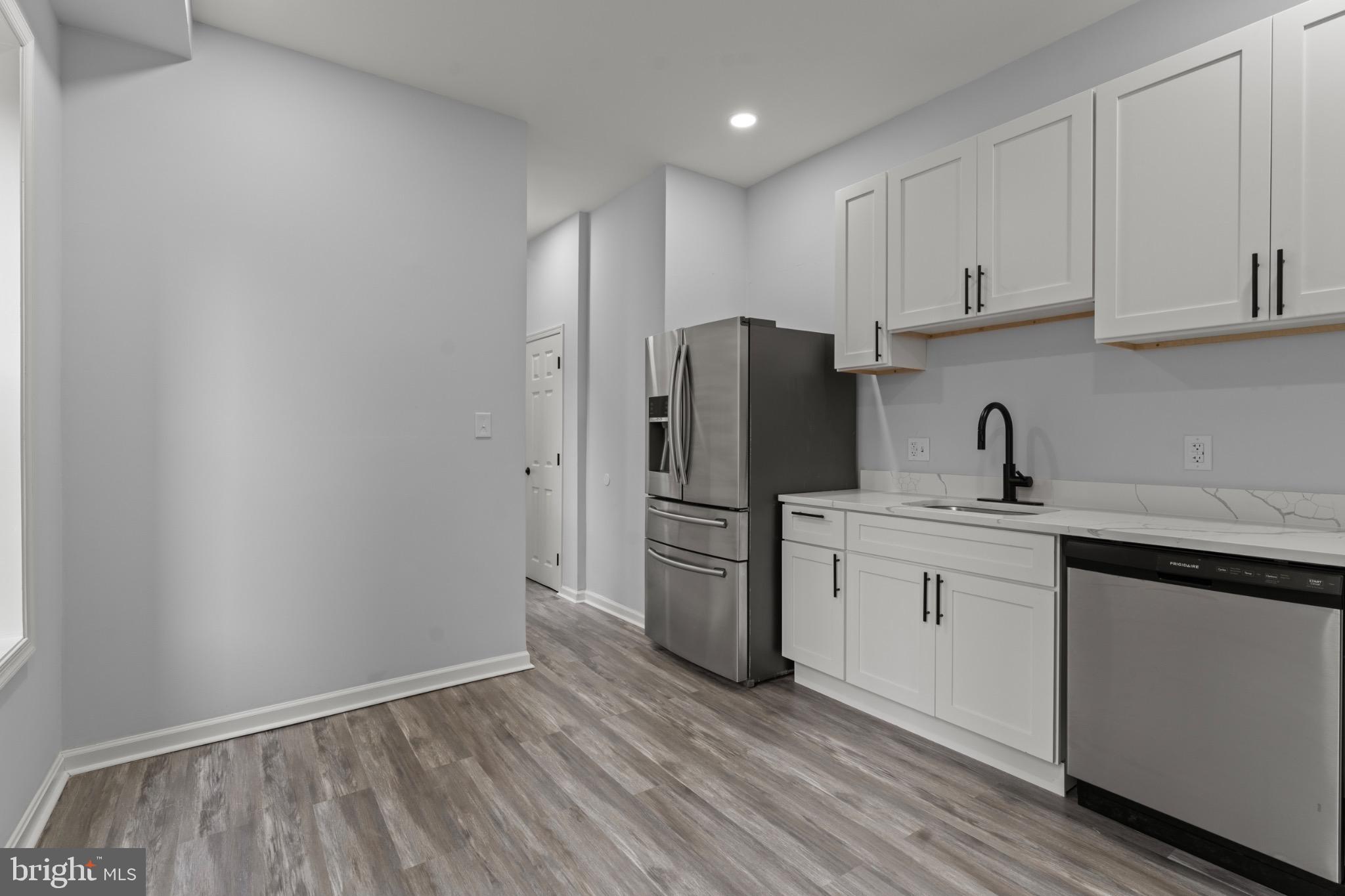 HARLEM PARK - Residential Lease