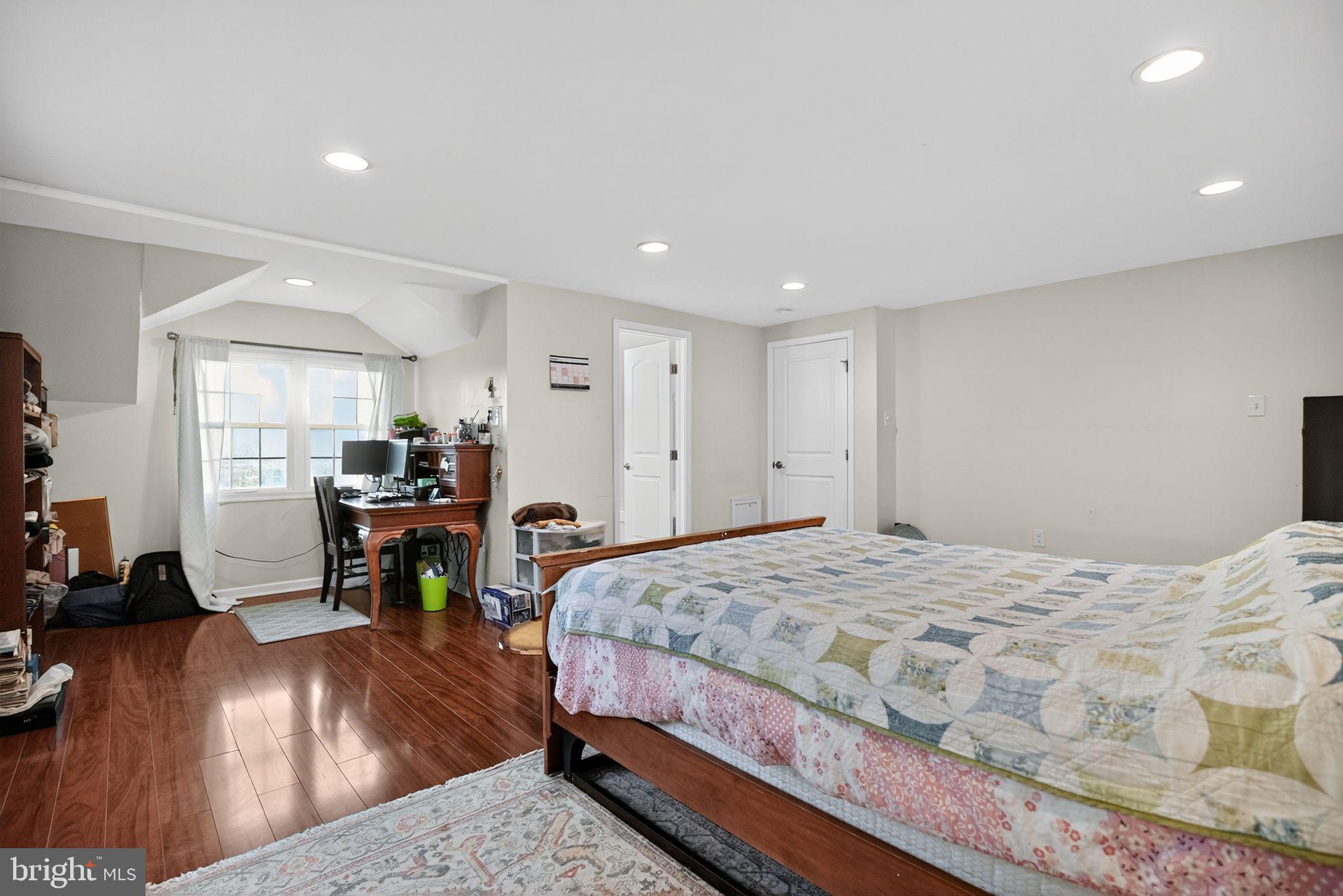 MORTON - Residential