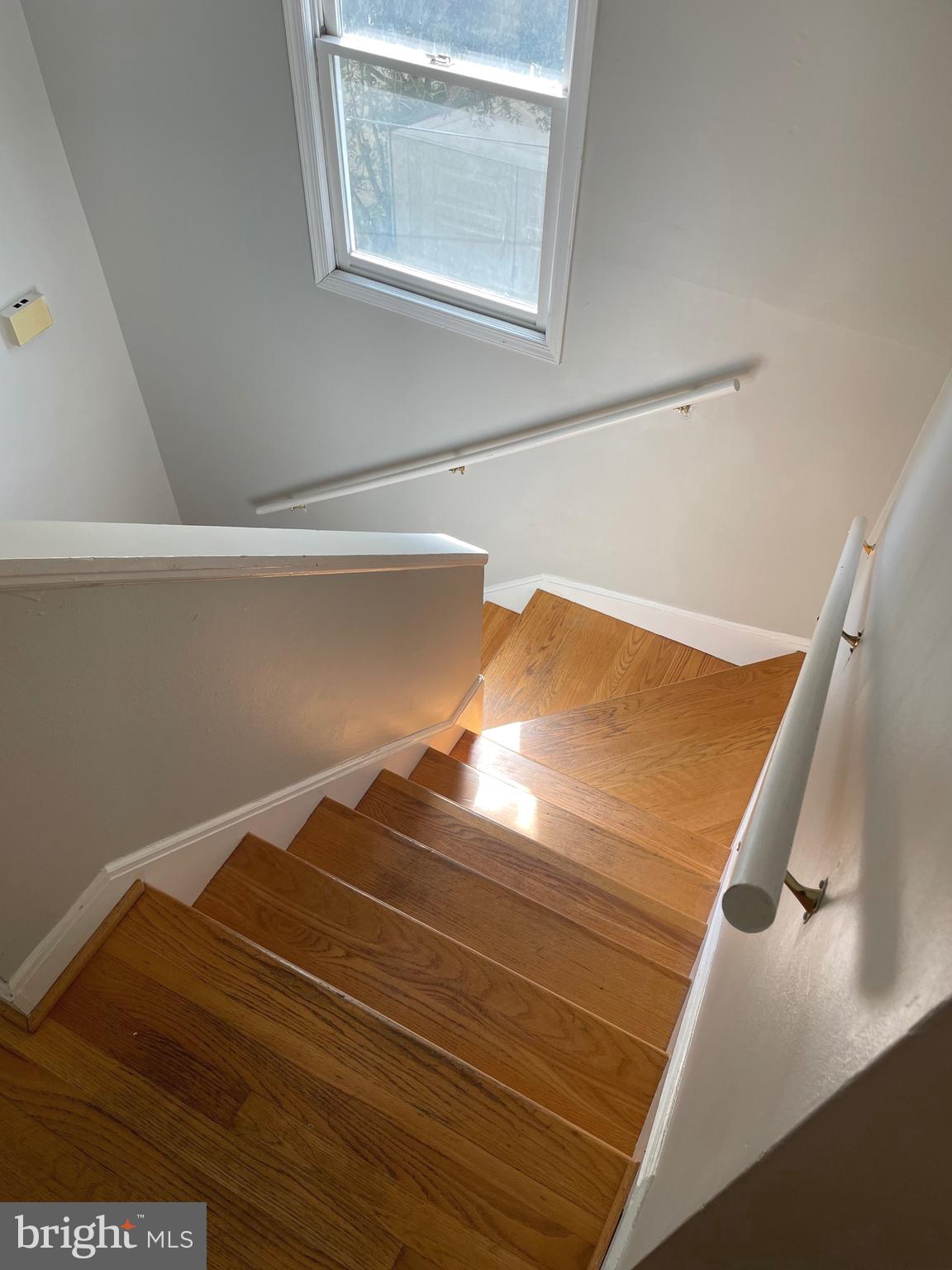 DOUGLAS ESTATES - Residential Lease