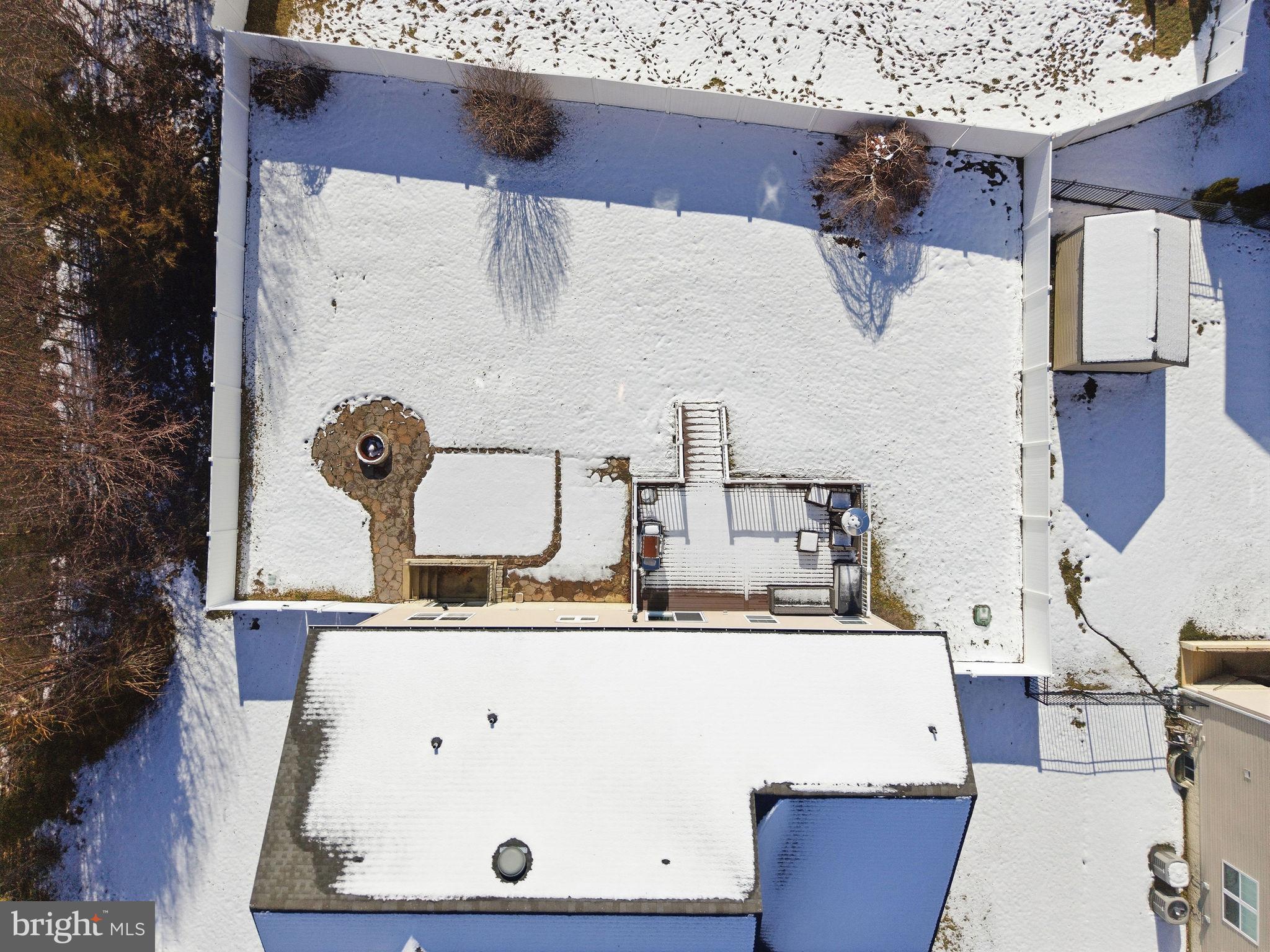 ESTATES AT JOY CHAPEL - Residential