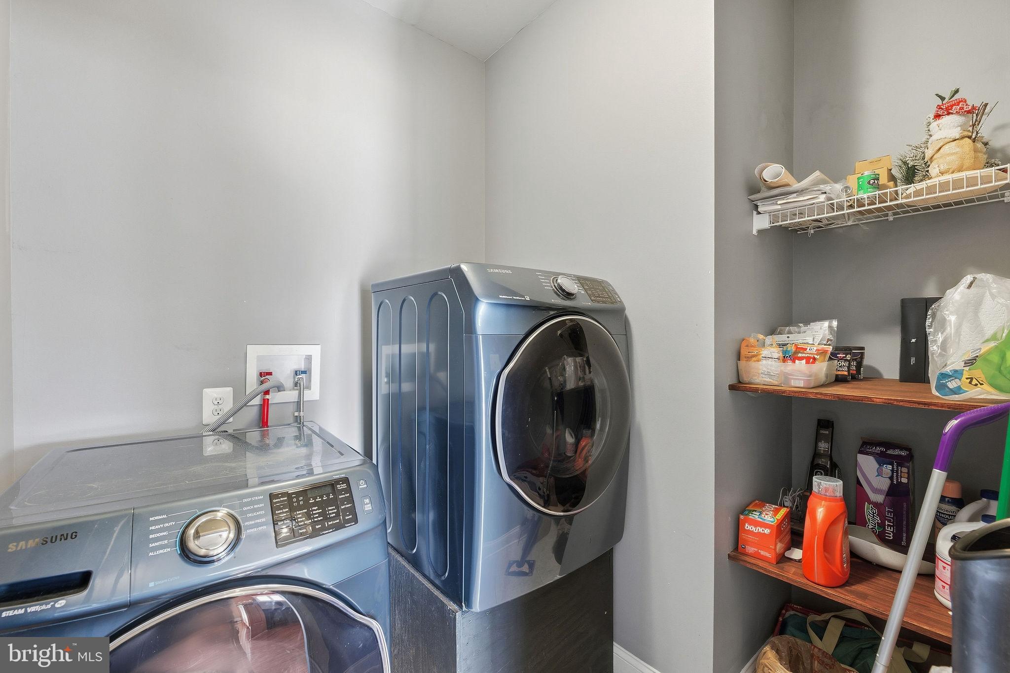 ESTATES AT JOY CHAPEL - Residential