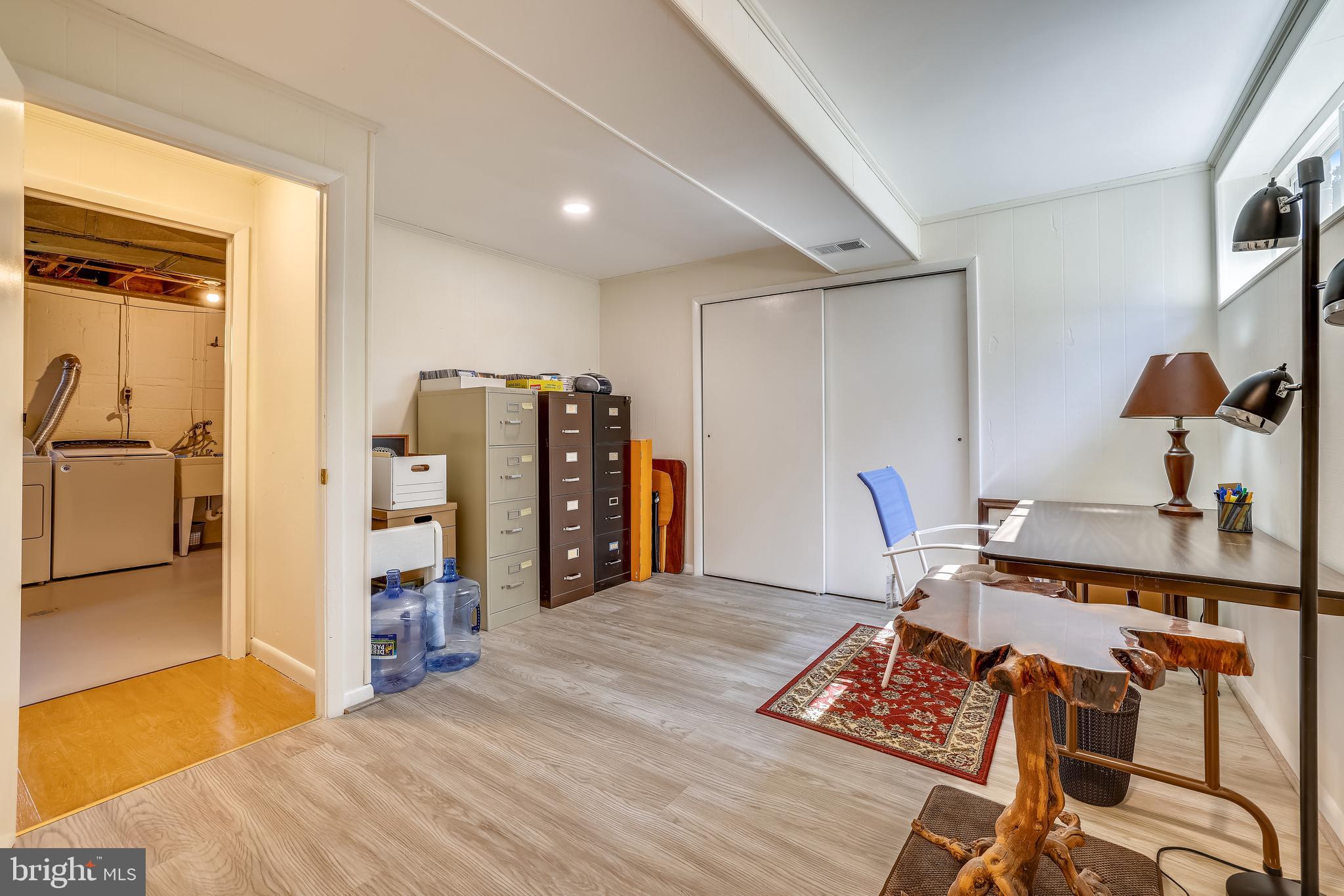 HILLANDALE HEIGHTS - Residential