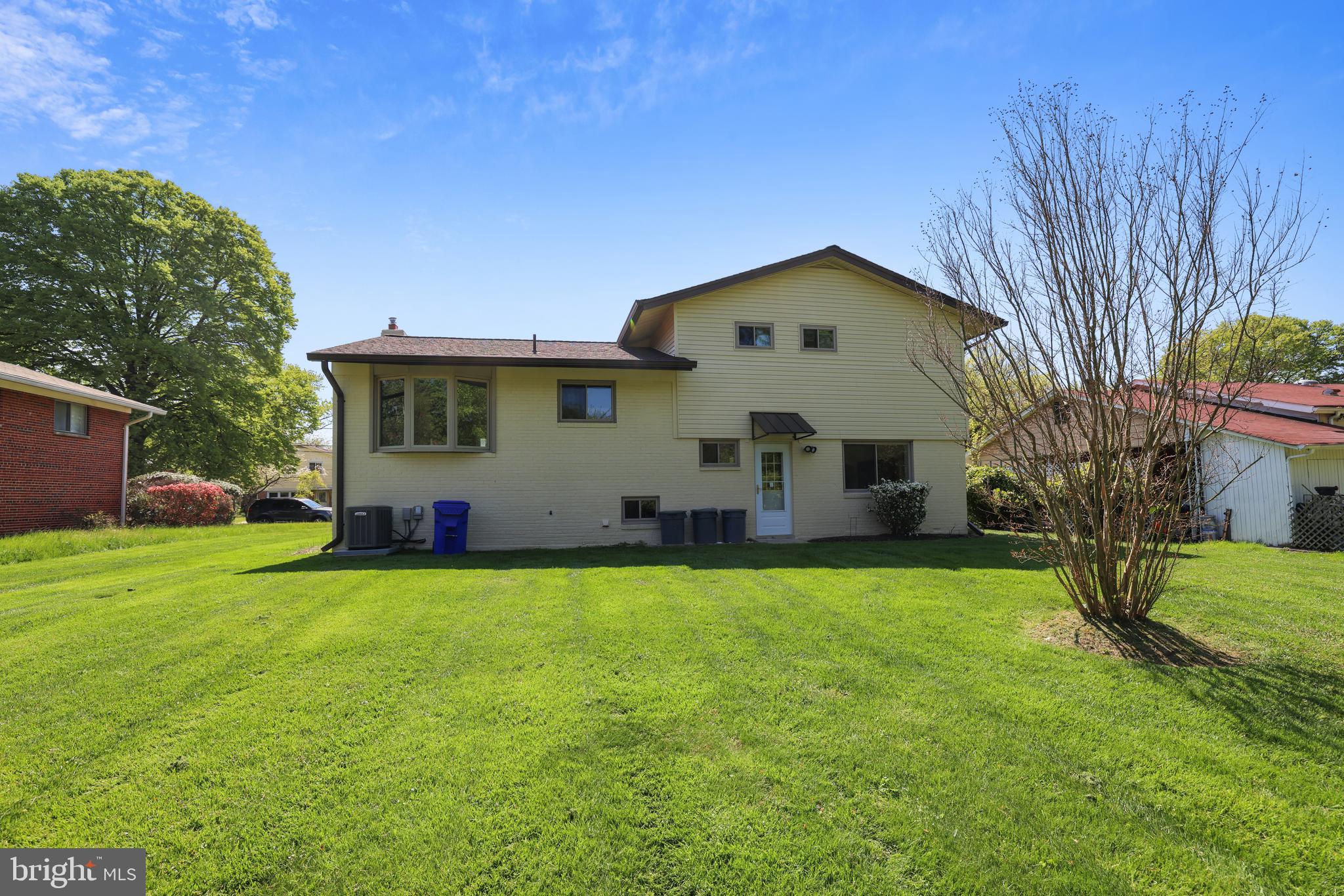 HILLANDALE HEIGHTS - Residential