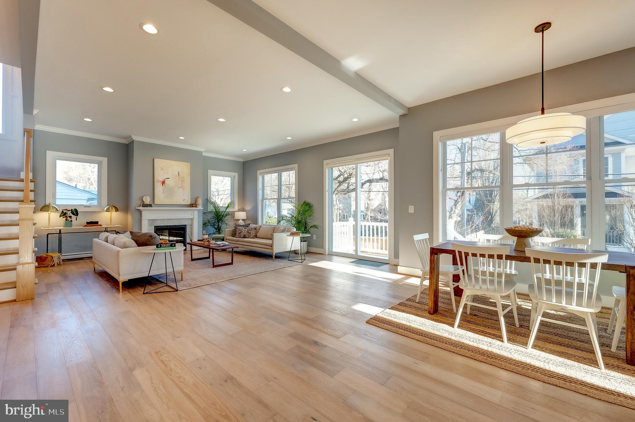 YORKTOWN - Residential