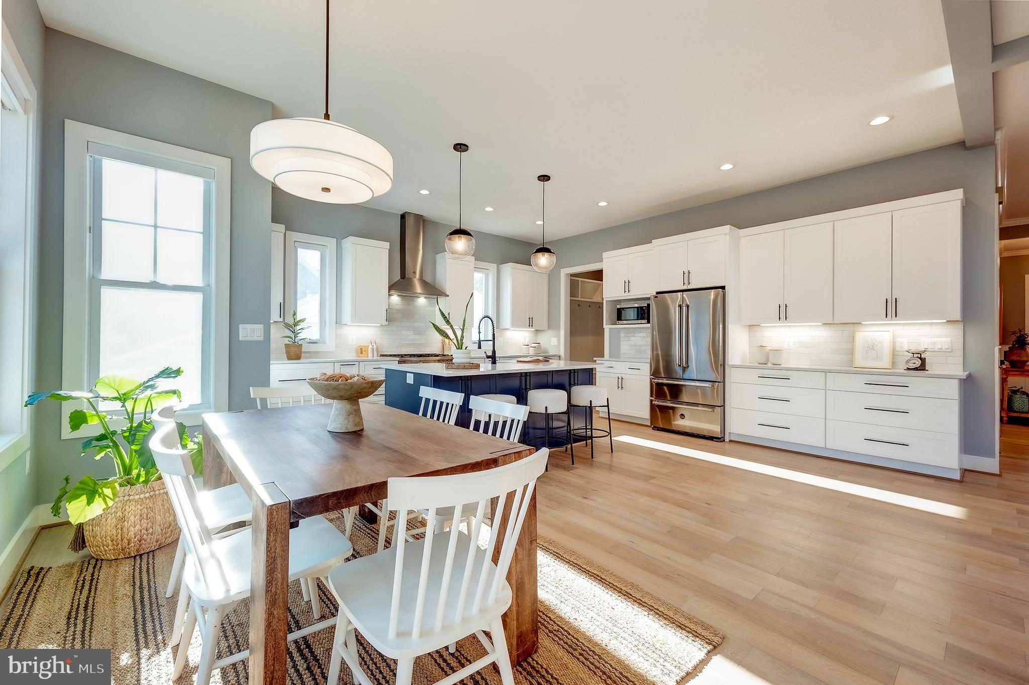 YORKTOWN - Residential