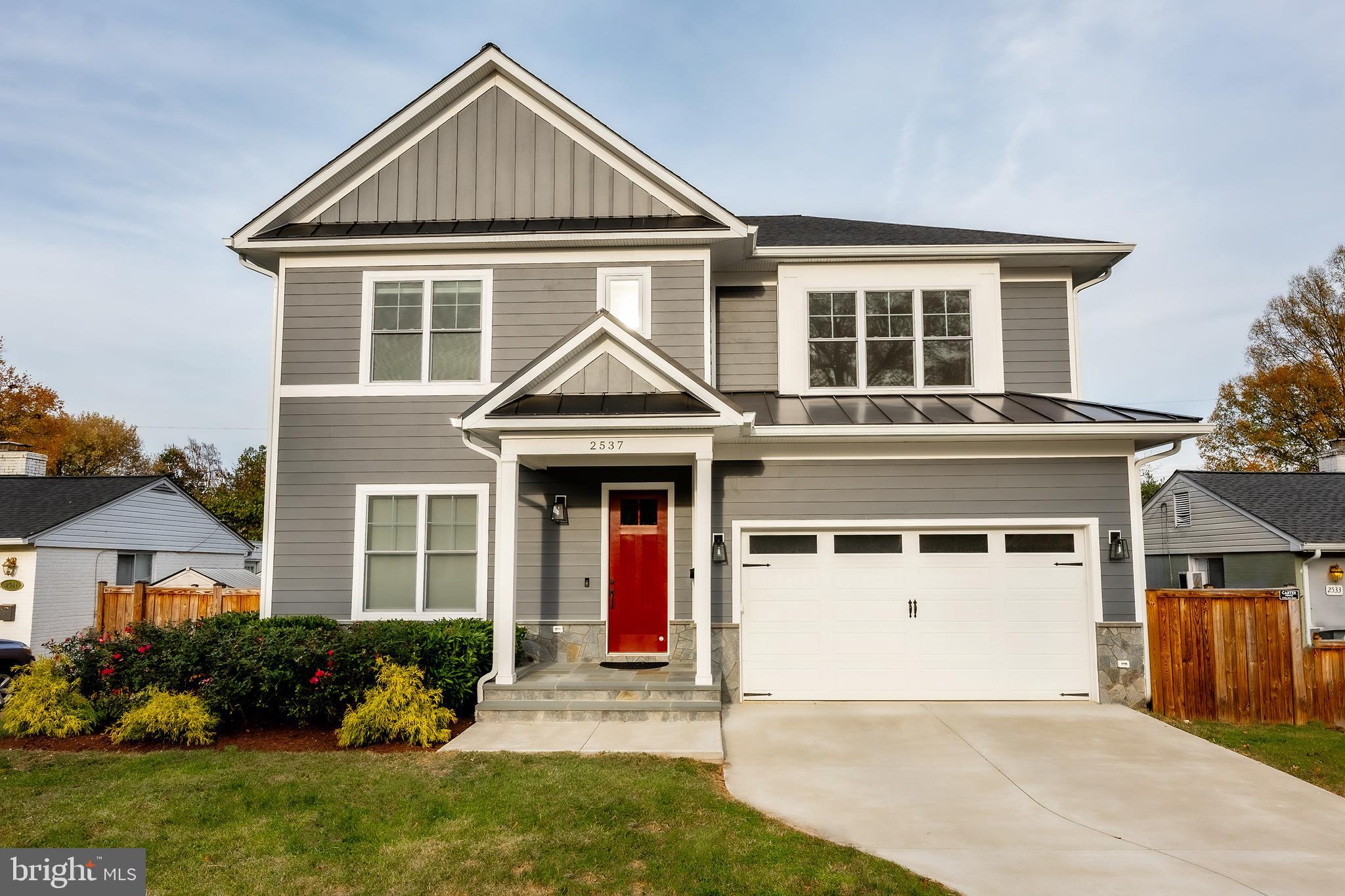 YORKTOWN - Residential