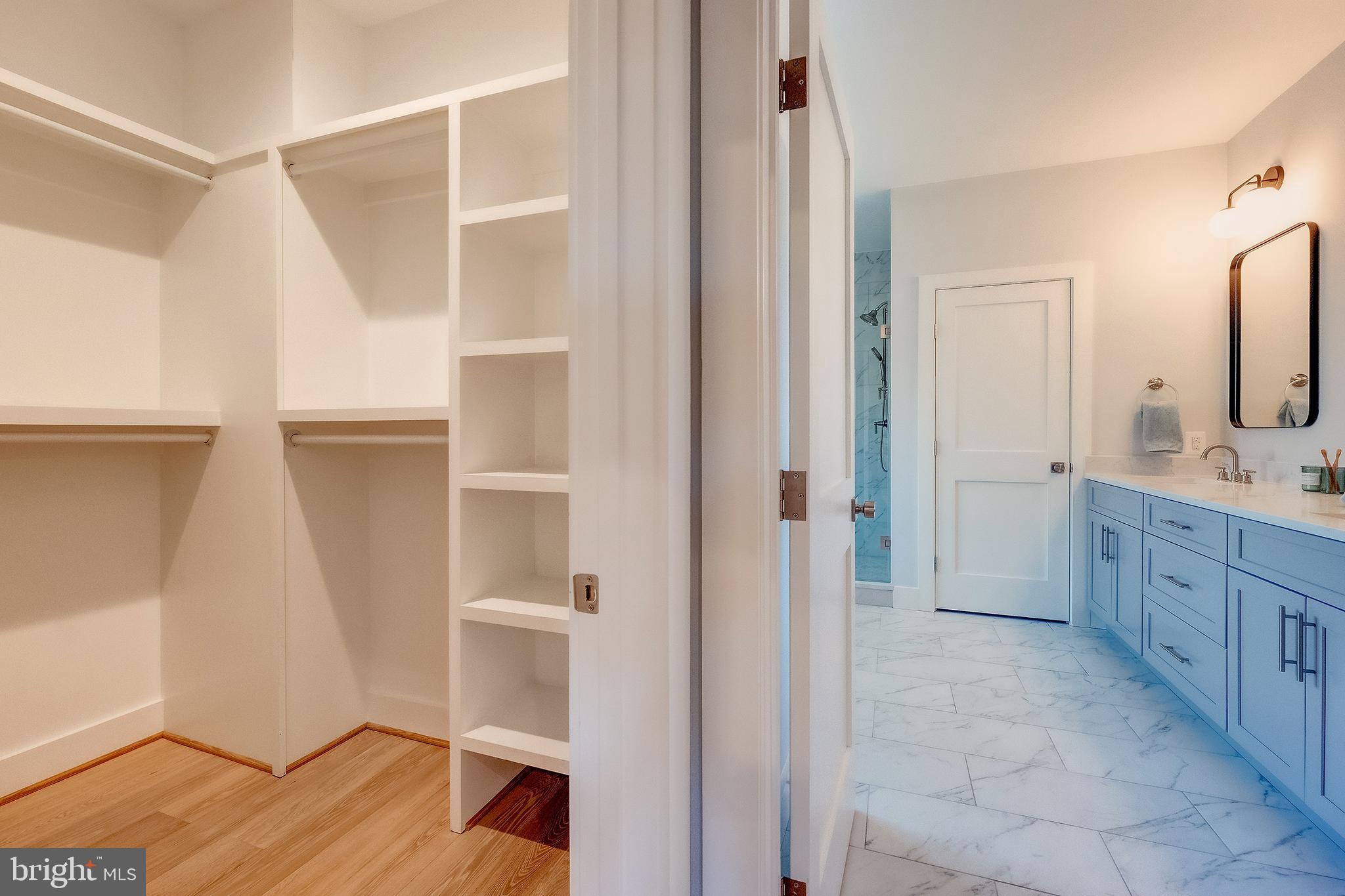 YORKTOWN - Residential