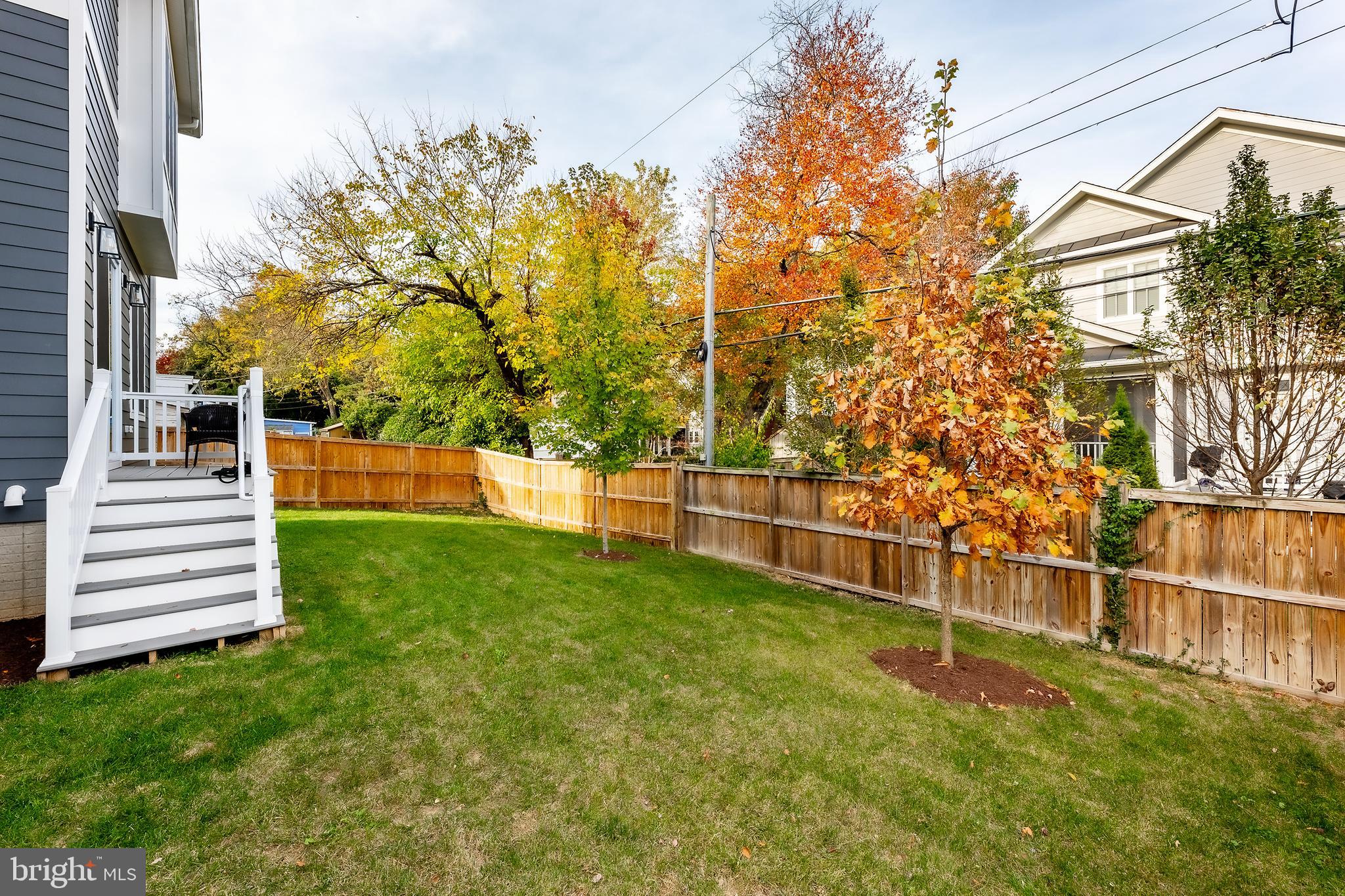 YORKTOWN - Residential