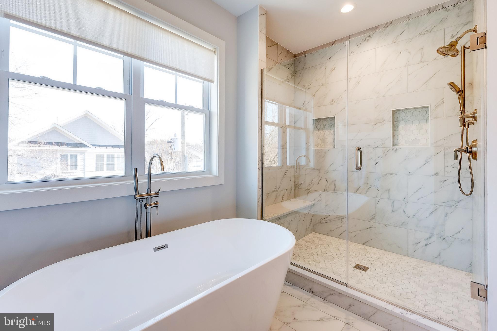 YORKTOWN - Residential