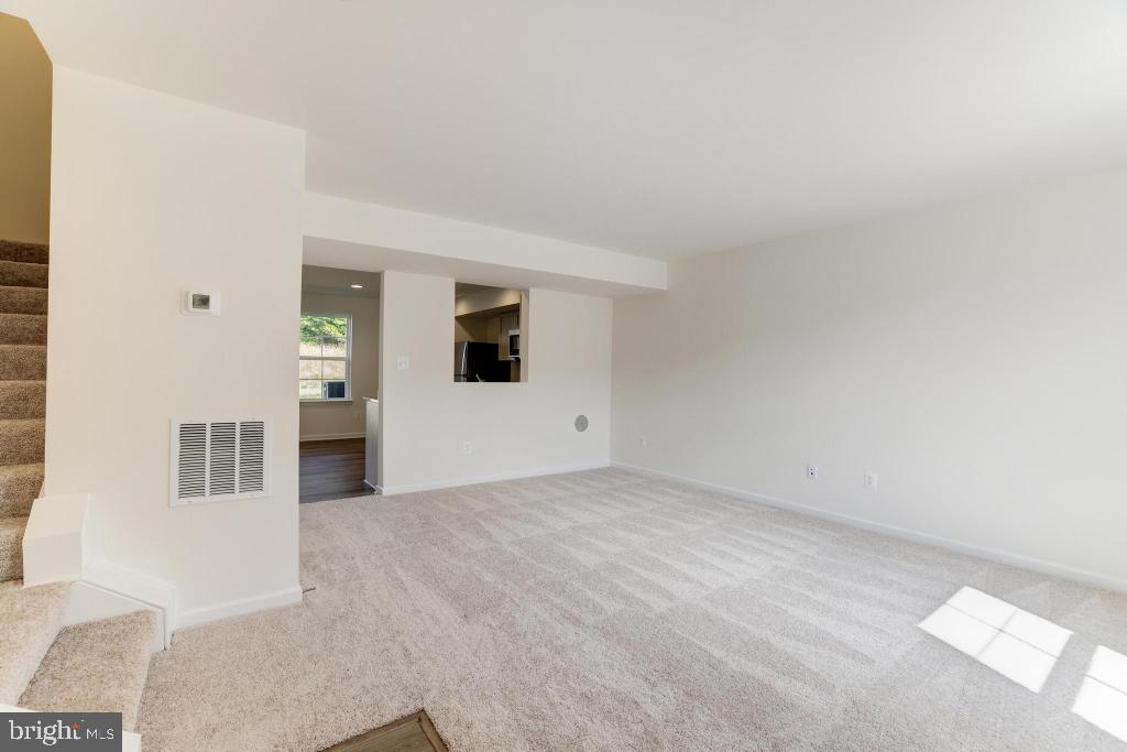 TOWNES AT TATE MANOR - Residential Lease