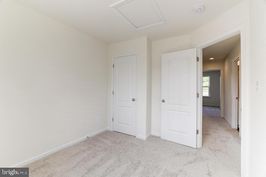 TOWNES AT TATE MANOR - Residential Lease