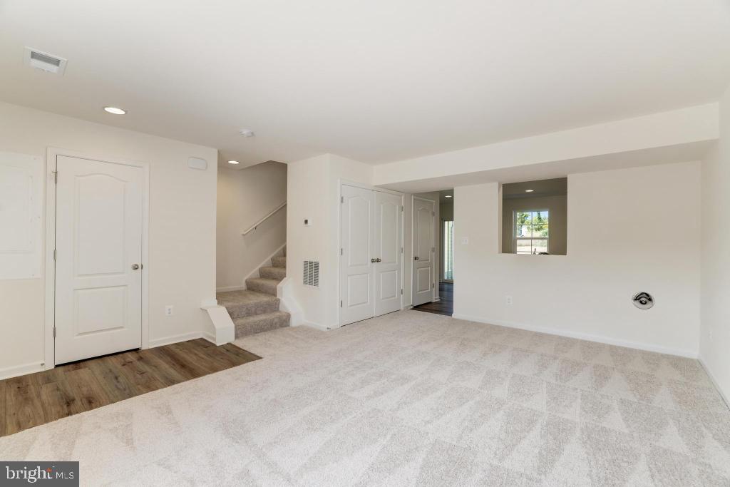 TOWNES AT TATE MANOR - Residential Lease