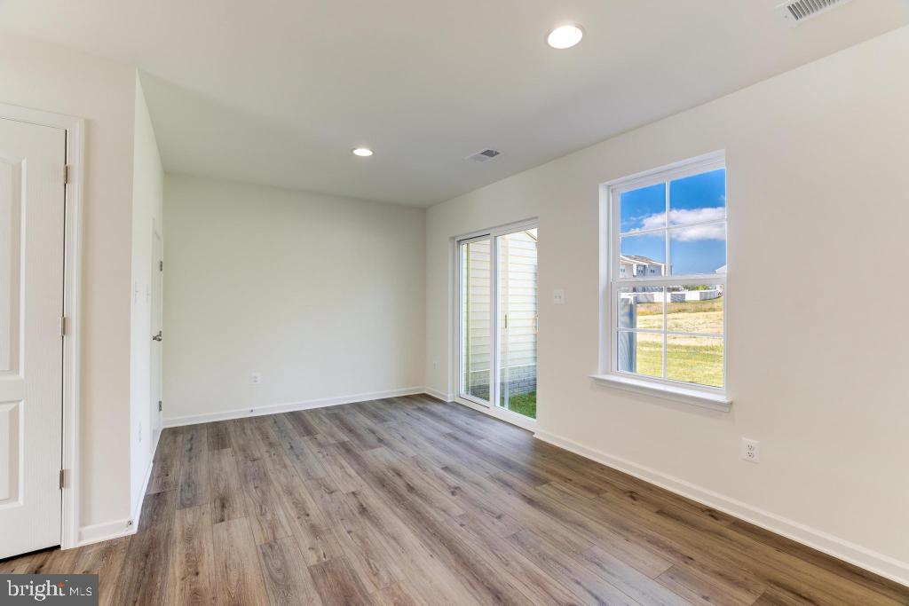 TOWNES AT TATE MANOR - Residential Lease