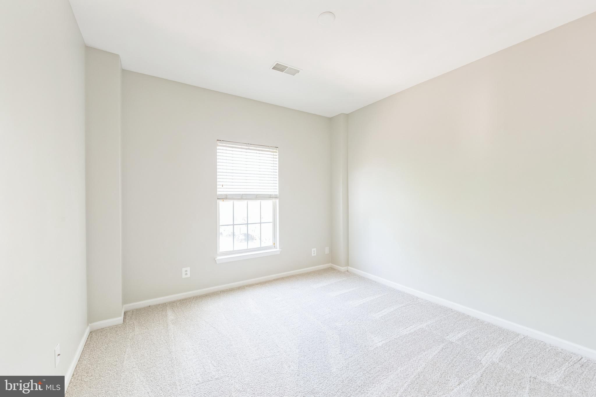 NORTHRIDGE VILLAGE - Residential