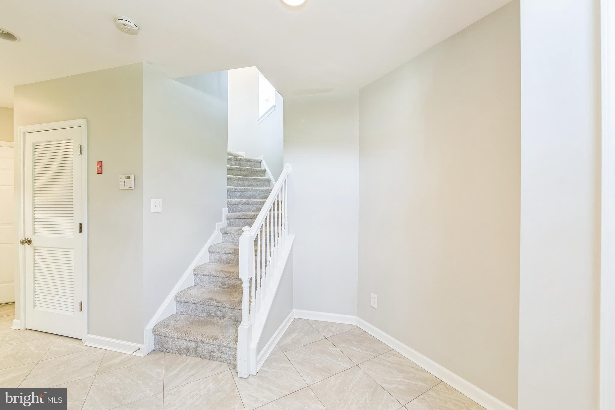 1906 NORTHRIDGE DRIVE