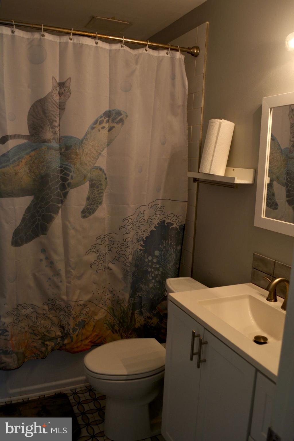 WHISKEY BOTTOM - Residential