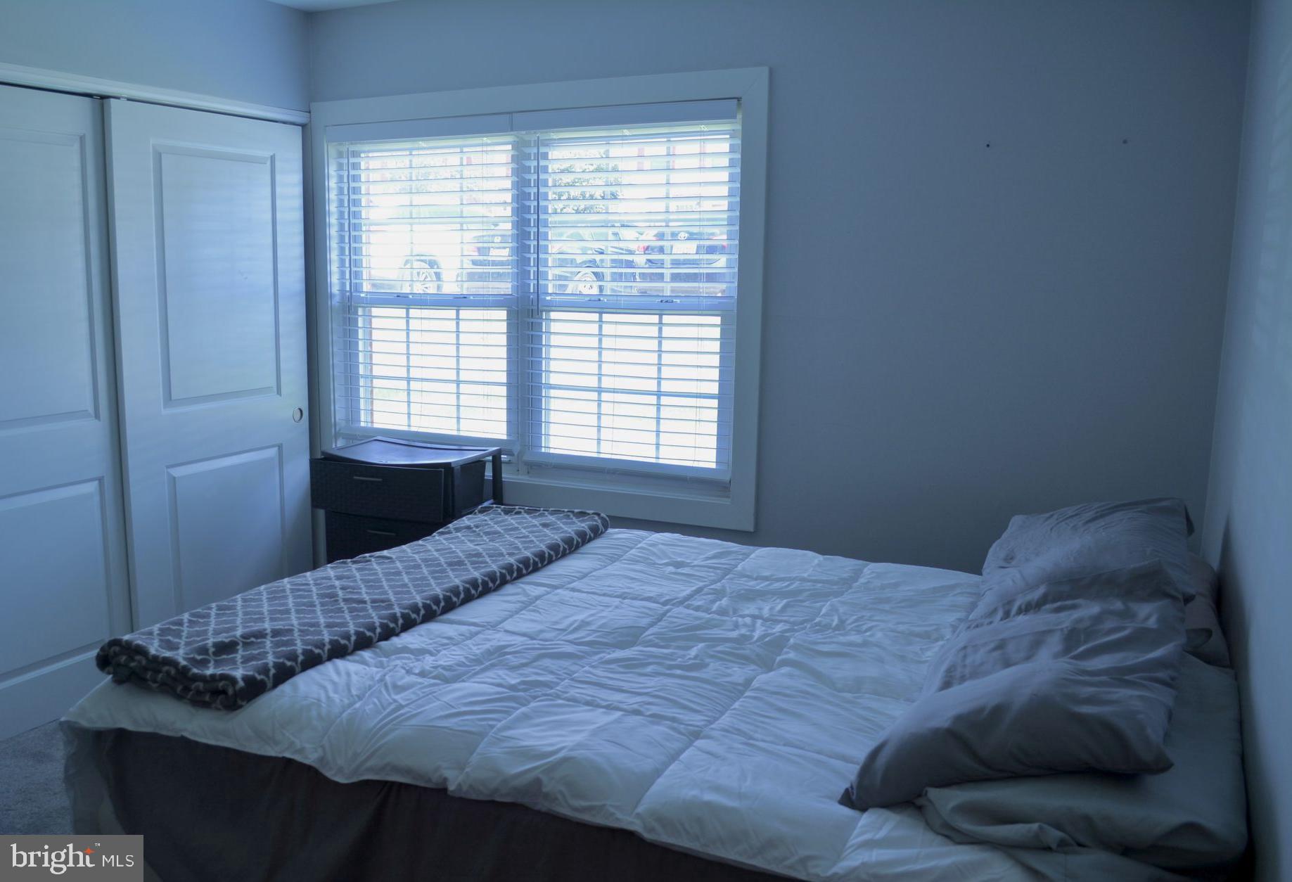 WHISKEY BOTTOM - Residential