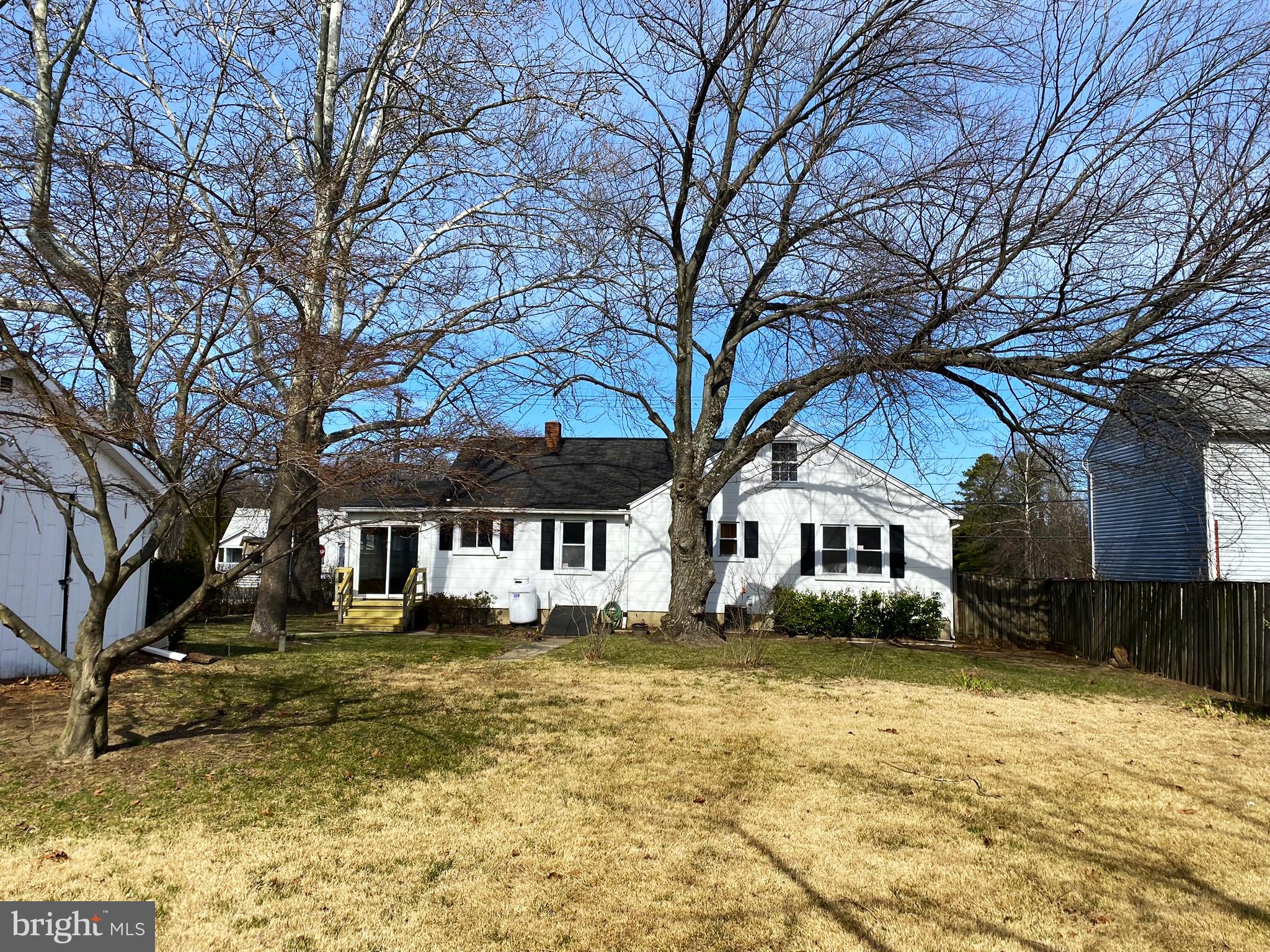 ANDORICK ACRES - Residential Lease