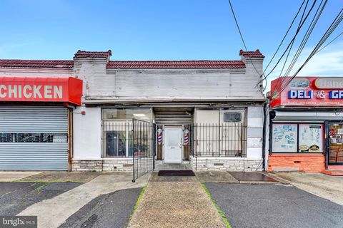 Photo of 266 Parkway Avenue, TRENTON, NJ 08618 (MLS # NJME2070218)