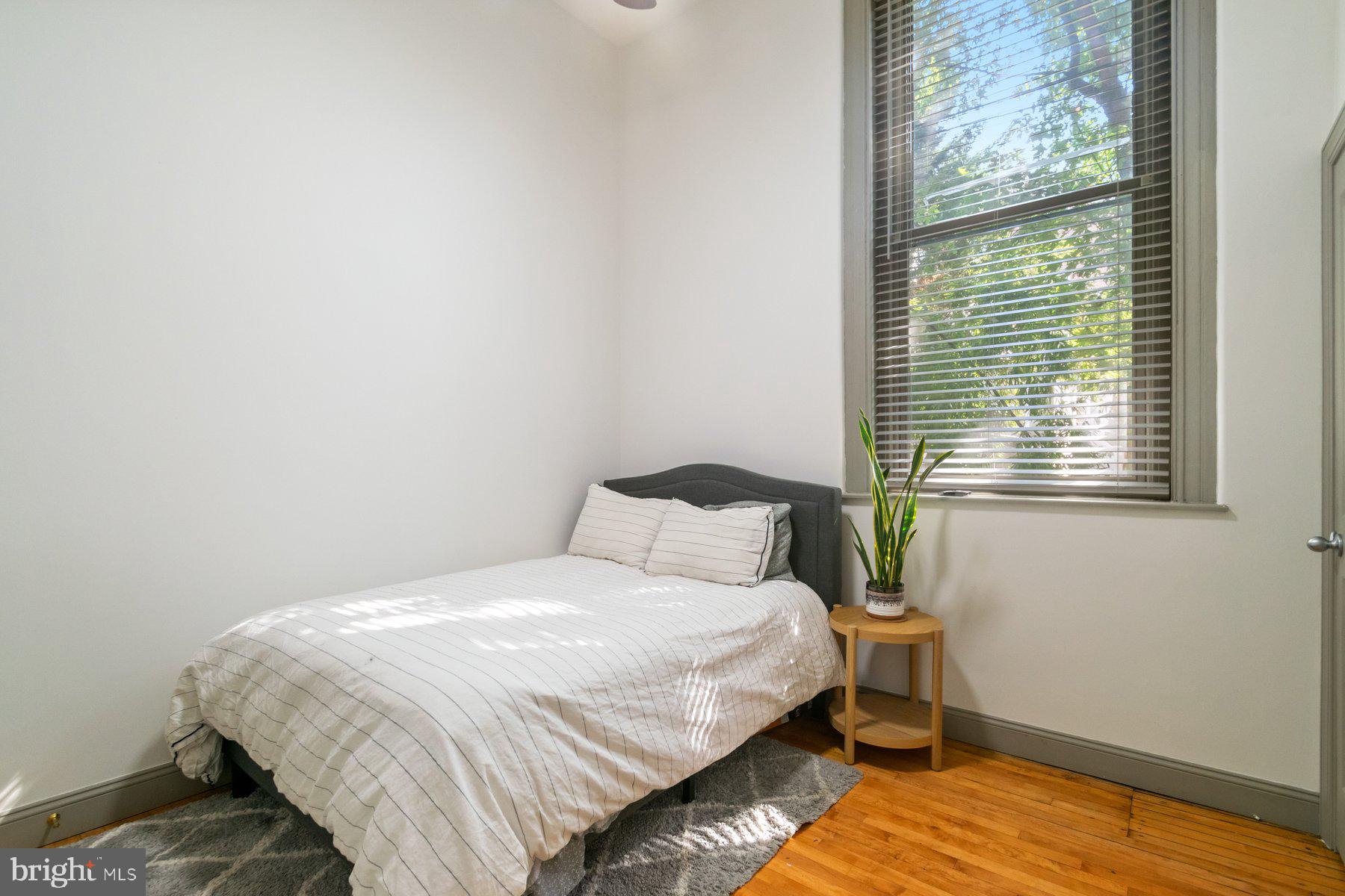 FELLS POINT HISTORIC DISTRICT - Residential Lease