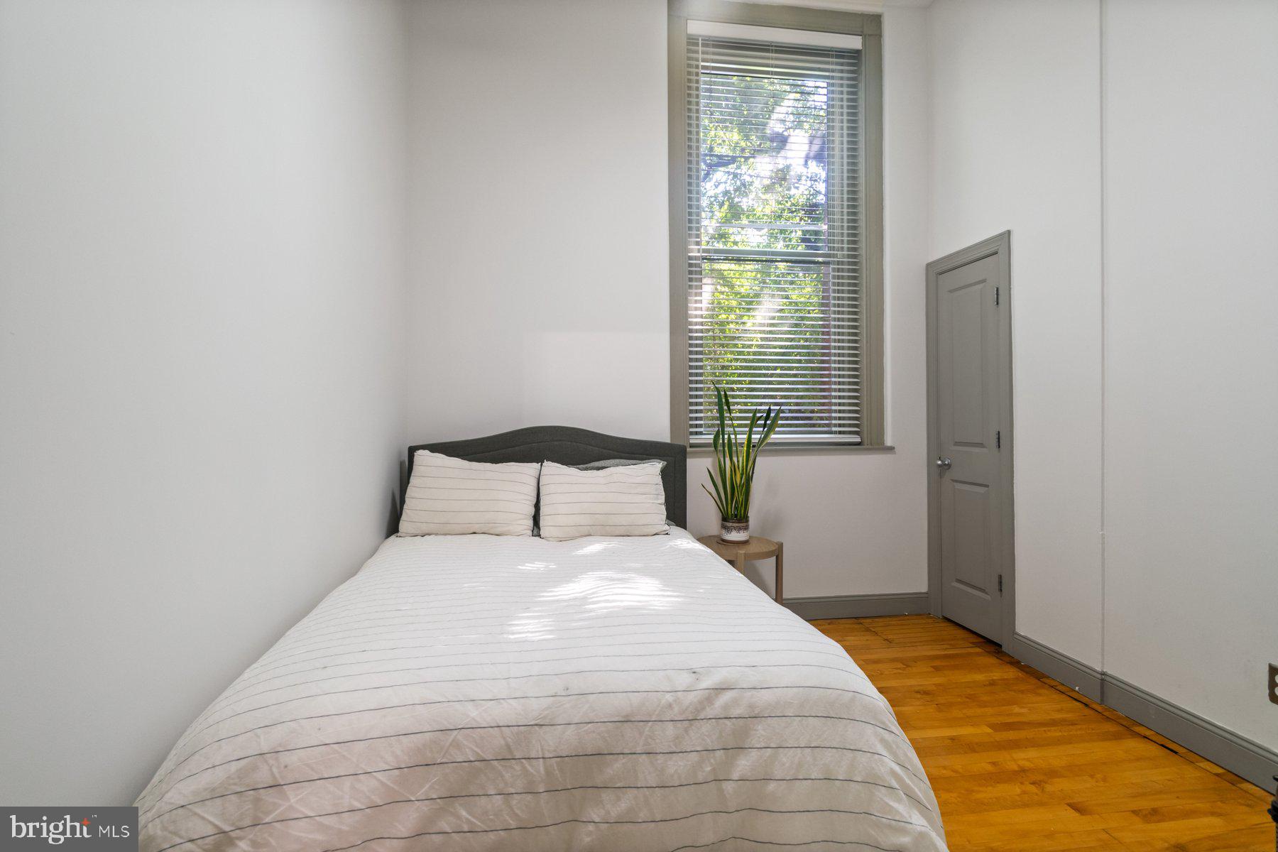 FELLS POINT HISTORIC DISTRICT - Residential Lease