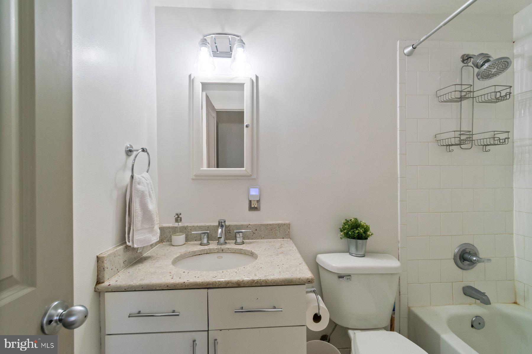 FELLS POINT HISTORIC DISTRICT - Residential Lease