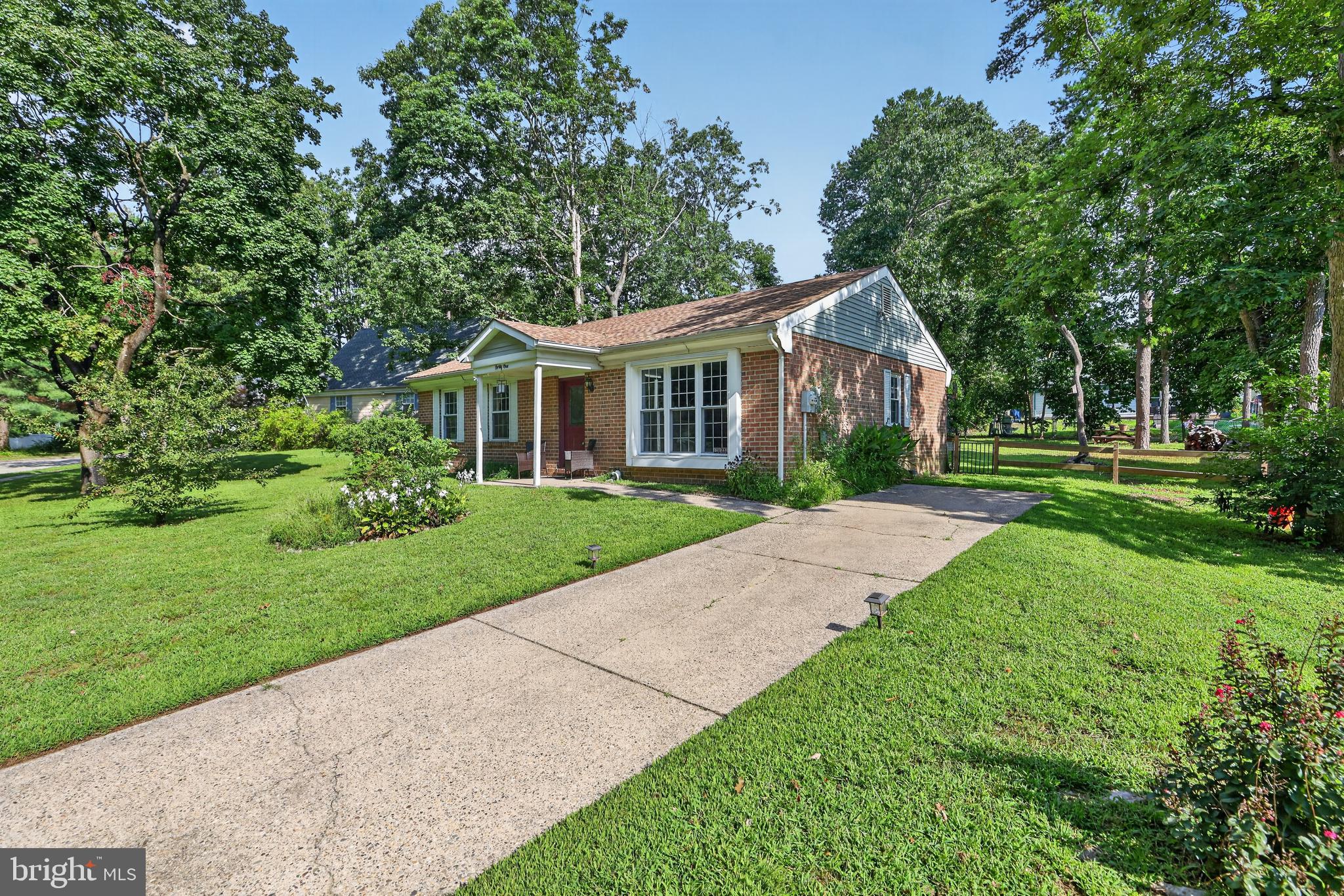 41 WINDMILL DRIVE