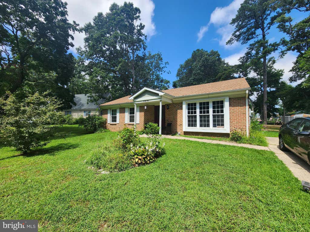 Photo of 41 Windmill Drive, CLEMENTON, NJ 08021 (MLS # NJCD2124974)