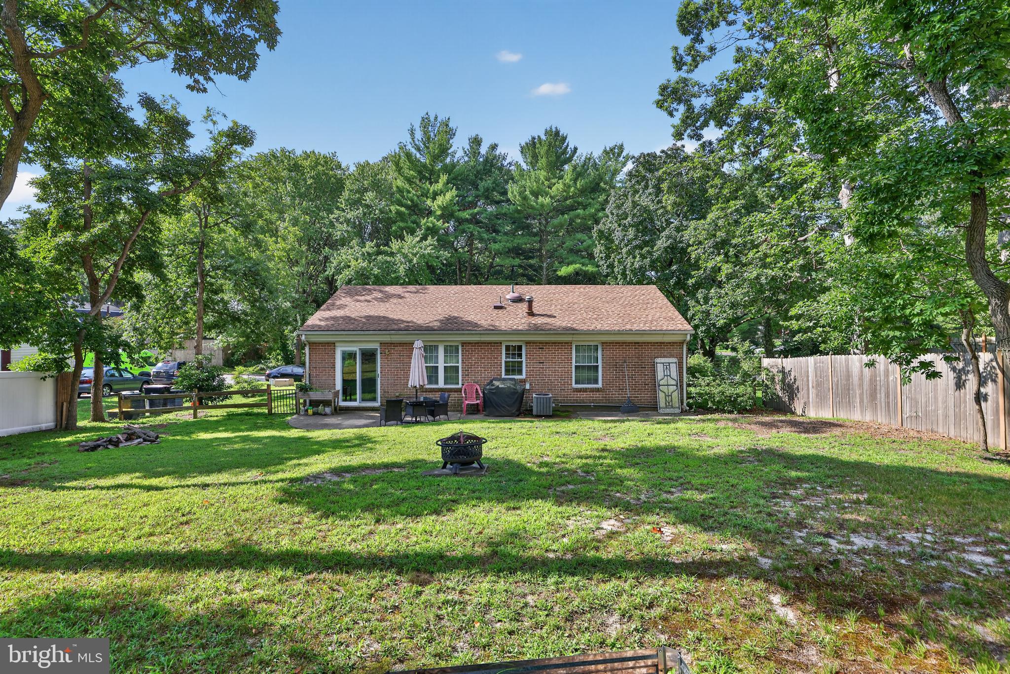 41 WINDMILL DRIVE