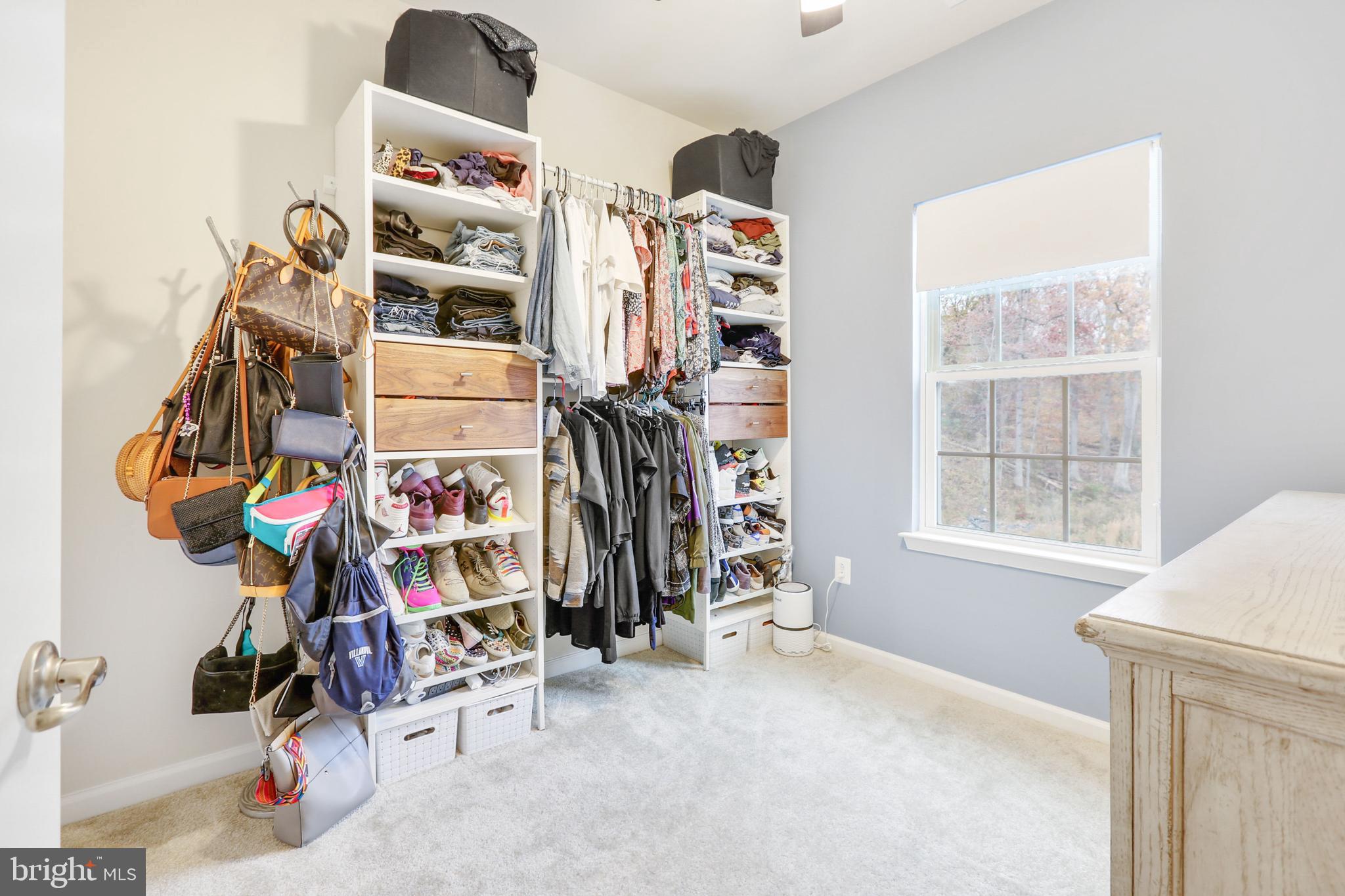 HIGHGATE VILLAGE - Residential