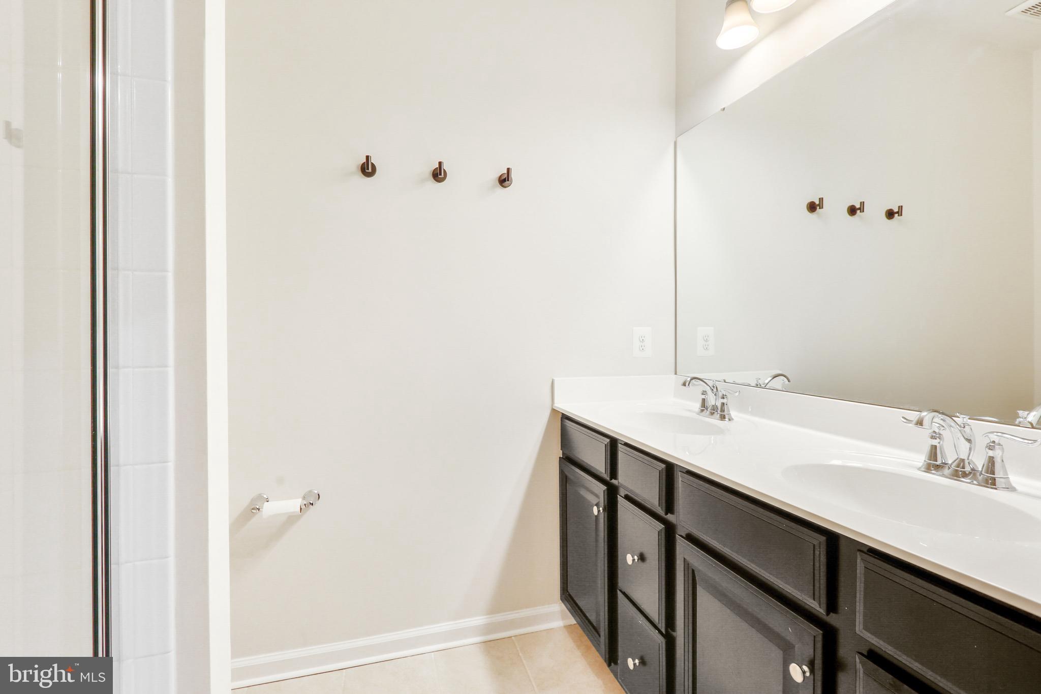 HIGHGATE VILLAGE - Residential