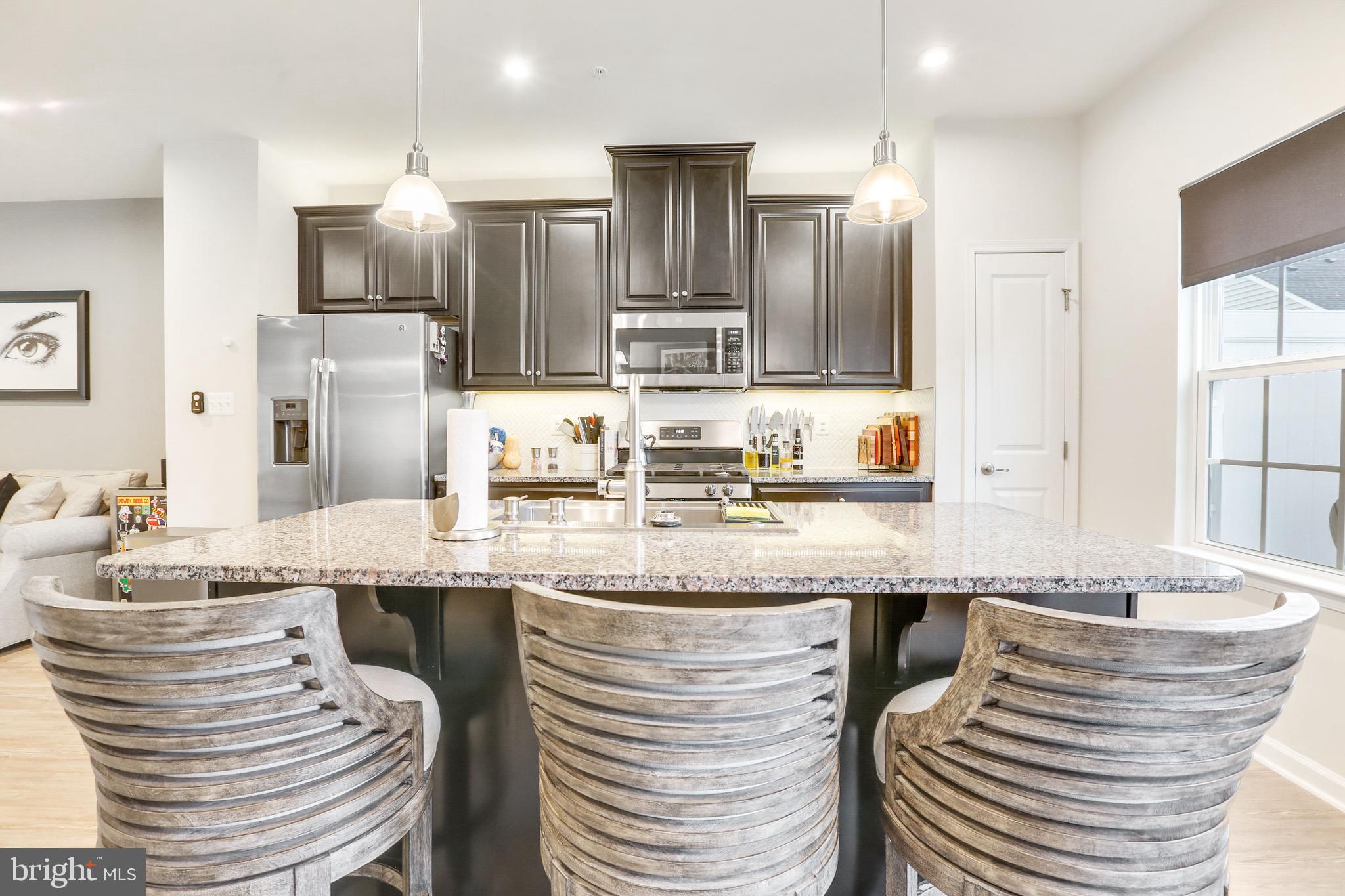 HIGHGATE VILLAGE - Residential