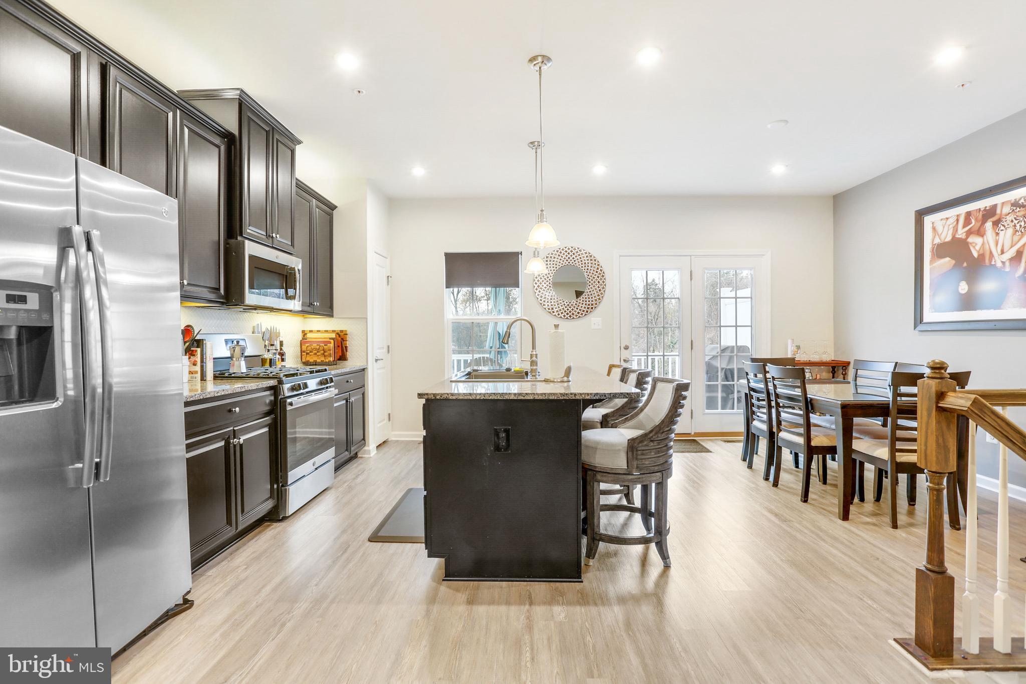 HIGHGATE VILLAGE - Residential