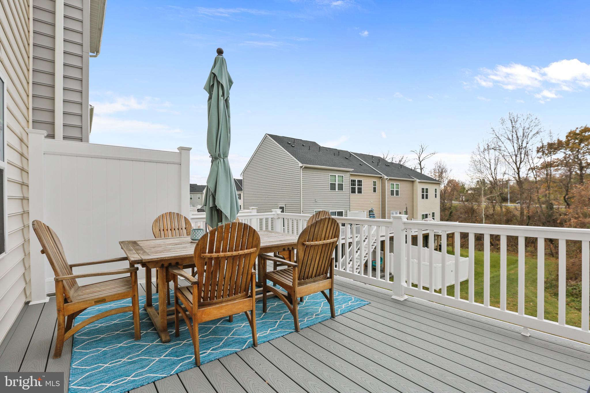 HIGHGATE VILLAGE - Residential