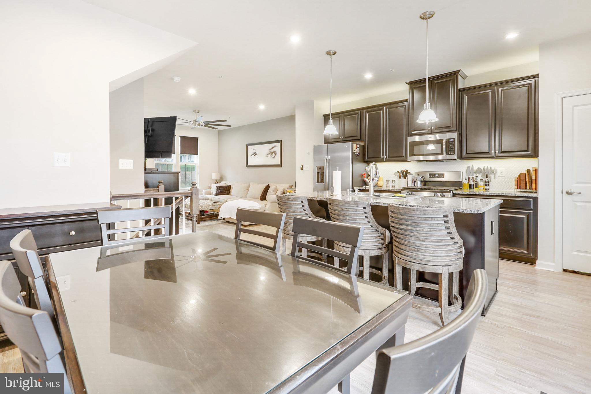 HIGHGATE VILLAGE - Residential