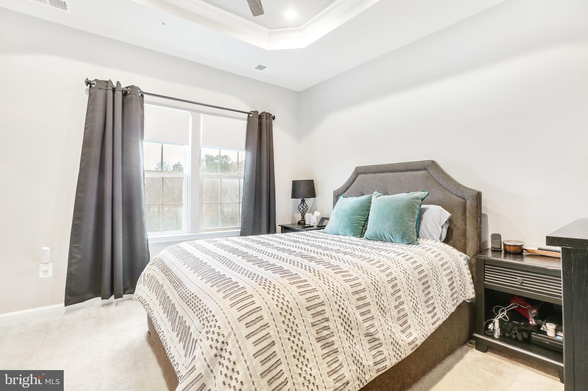 HIGHGATE VILLAGE - Residential