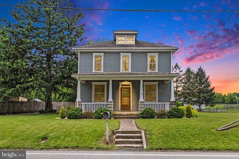 Homes For Sale - 50 N Middlesex Road Rd<br/> Cumberland County, CARLISLE, PA 17013