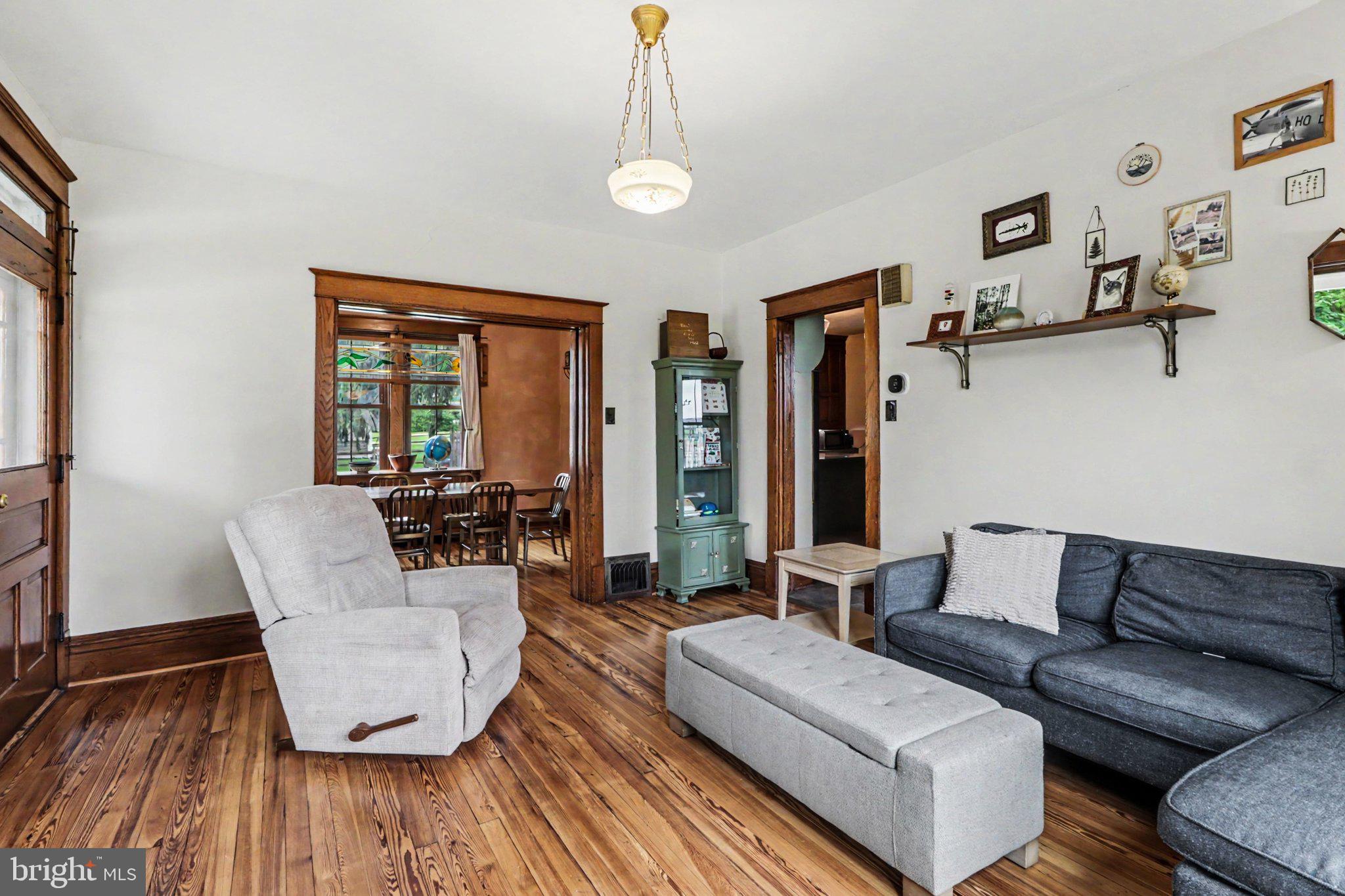 50 N MIDDLESEX ROAD