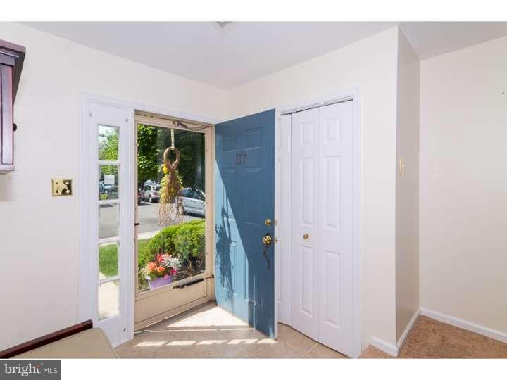 COURT AT JAMESTOWNE - Residential Lease