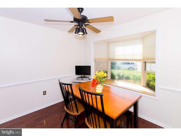 COURT AT JAMESTOWNE - Residential Lease