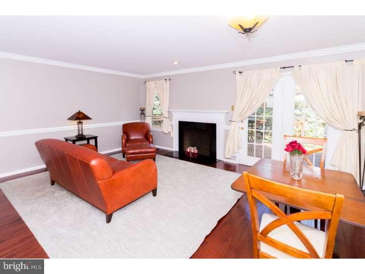 COURT AT JAMESTOWNE - Residential Lease