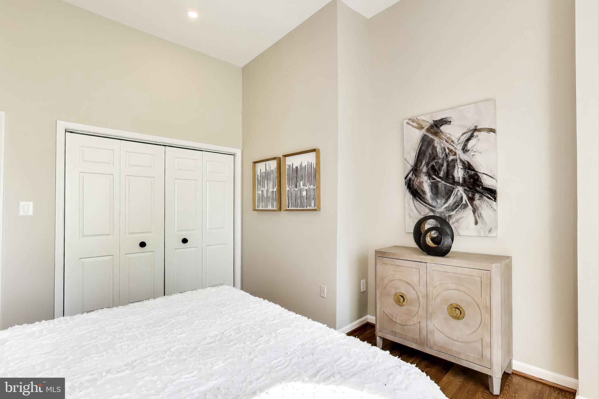 H STREET CORRIDOR - Residential