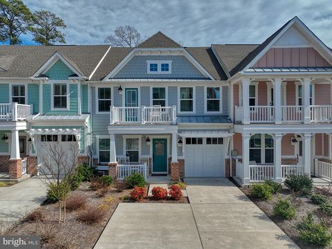 Townhouse For Sale - 22150 Dune Circle<br/> MILLSBORO, DE 19966