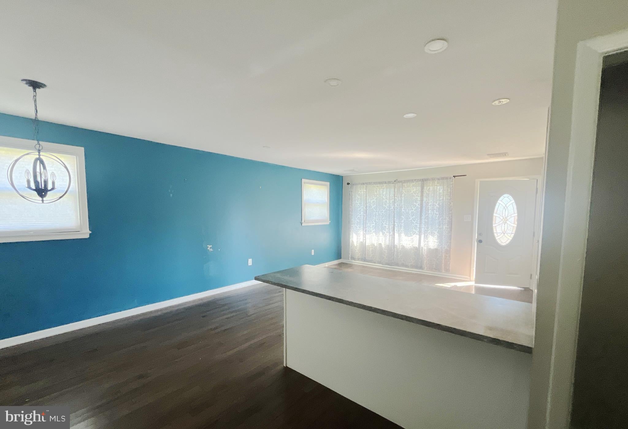3 NANLYN AVENUE