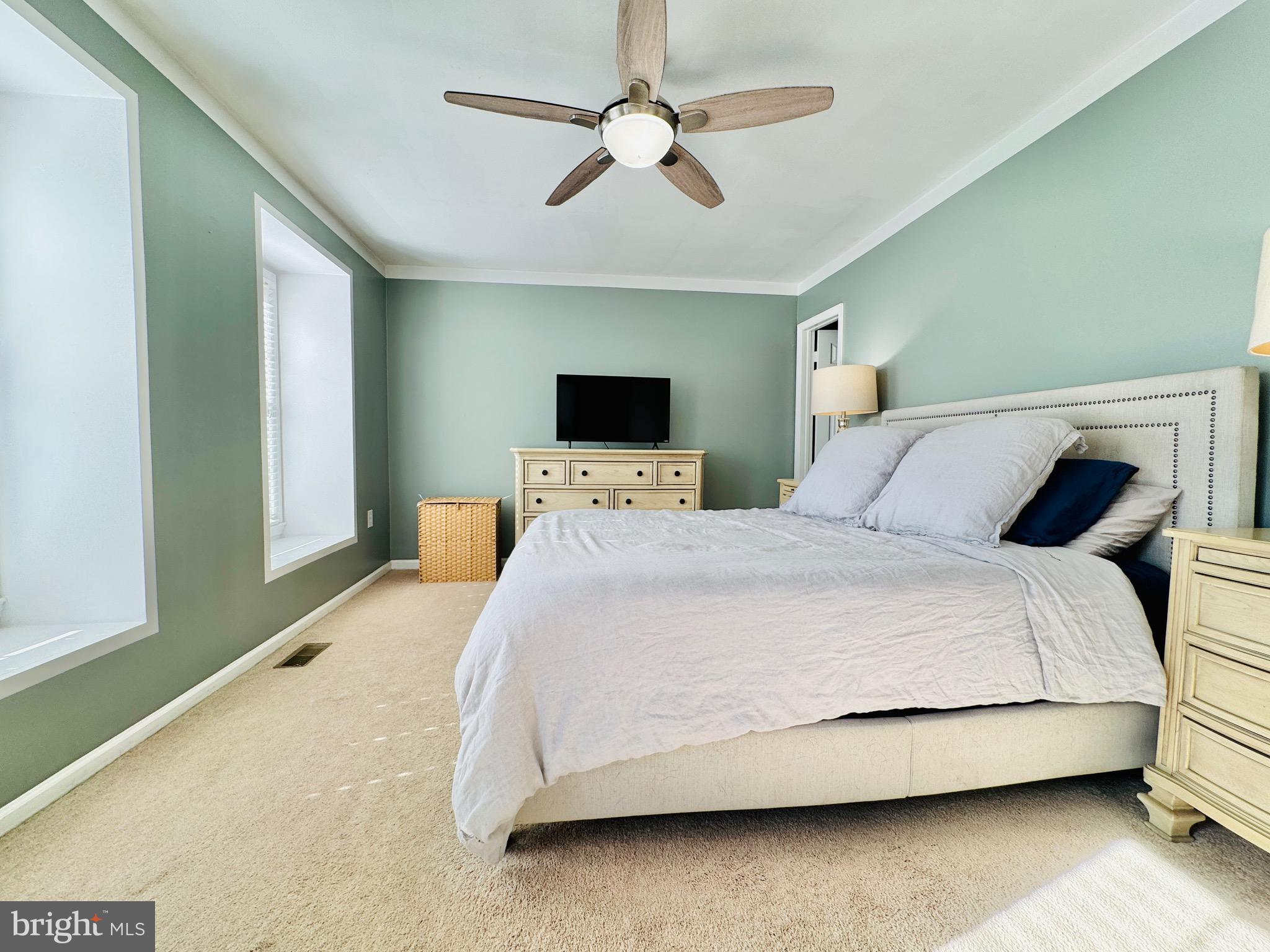 LAKE RIDGE - ANTIETAM - Residential Lease